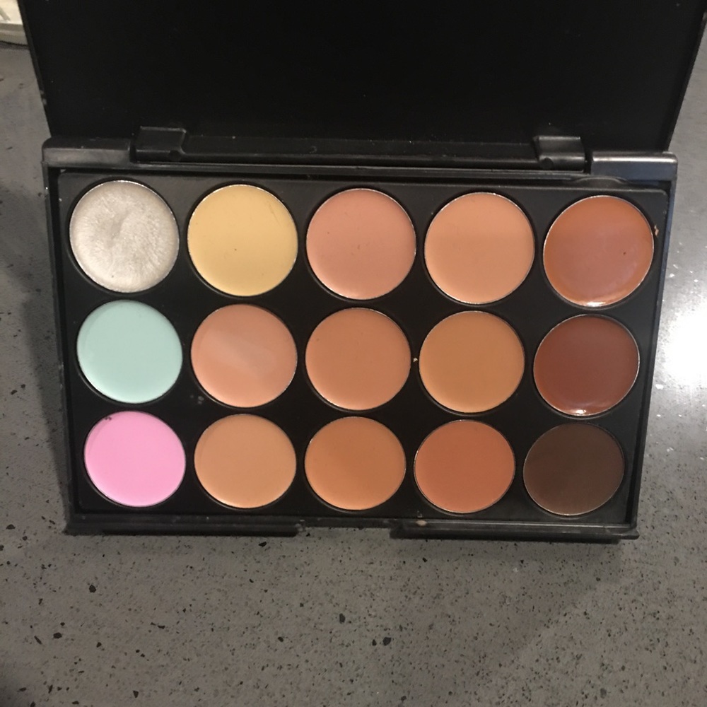 Cream contour palette brand new
